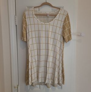 LuLaRoe Perfect T